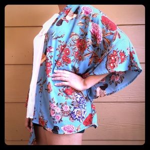 FOREVER 21 Floral Kimono!